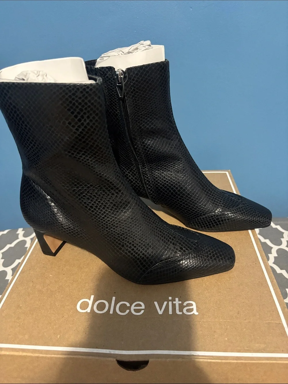 Dolce Vita Black Textured Pointed-Toe Ankle Booties